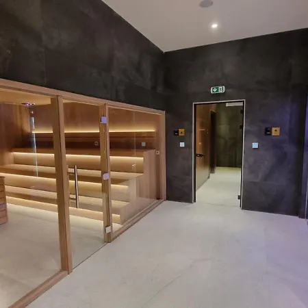 Woodside Centar * Κοπαόνικ