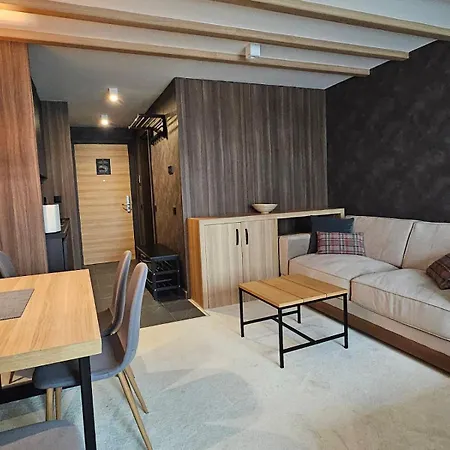 Woodside Centar Kopaonik