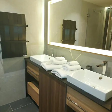 Apartment Woodside Centar *